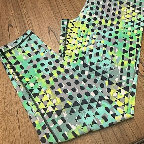 VICTORIA'S SECRET Sport Knockout Leggings - Picture 9 of 10